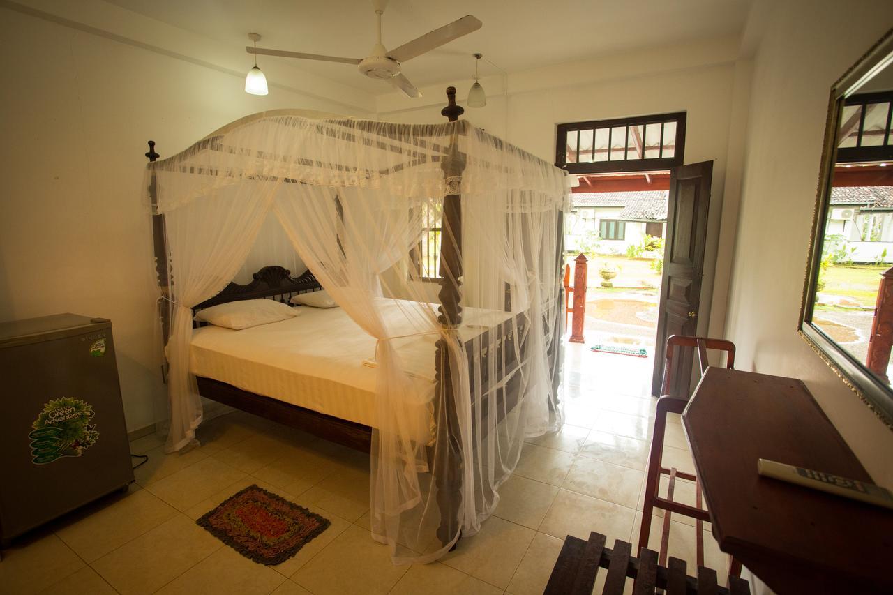 Sonri Villa Sea View Unawatuna Exterior photo
