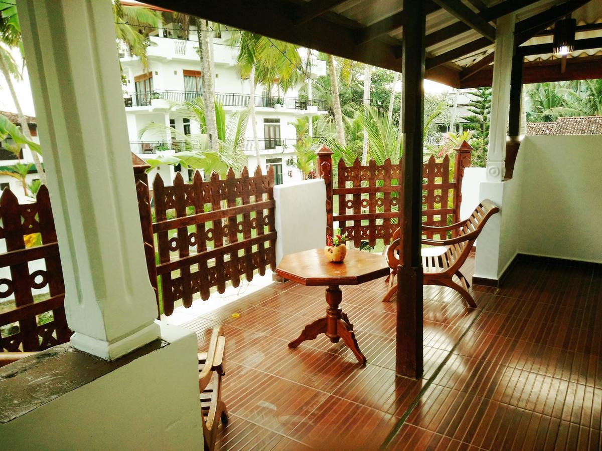 Sonri Villa Sea View Unawatuna Exterior photo